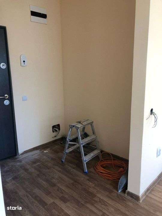 Apartament cu 3 camere - Imagine principală: 4/6