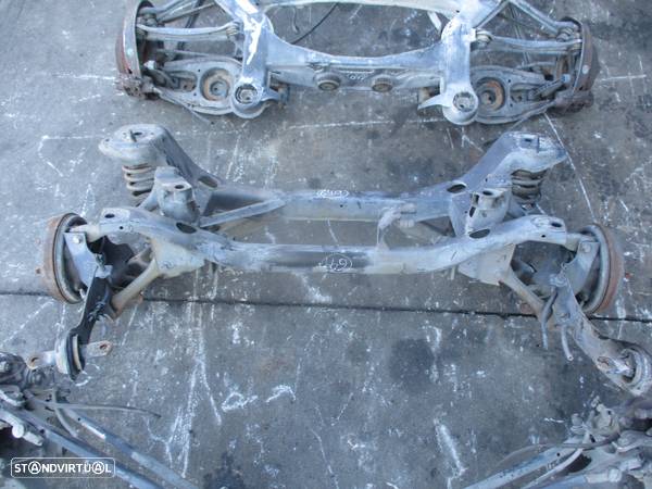 Charriot CHA649 FORD FOCUS SW 1999 1.8TDCI TRAS CUBOS COMPLETO - 1