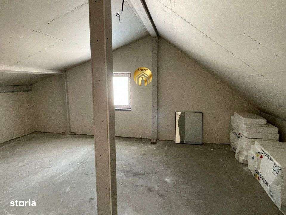 Casa Individula Prelungirea Ghencea, 5 camere, 240 MP Teren - Imagine principală: 3/19