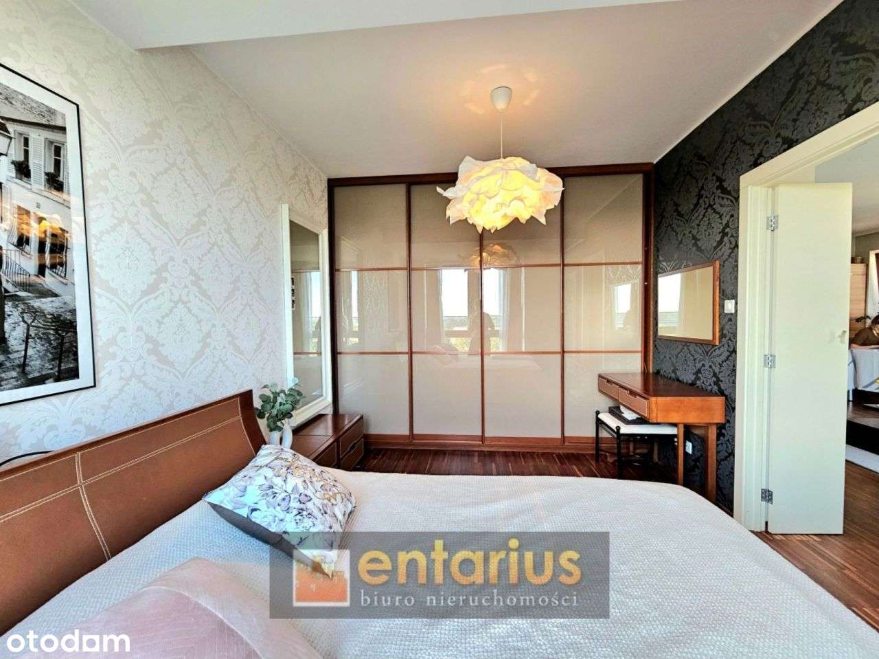 Apartament z pięknym widokiem na Tor Wyścigów Konn-4