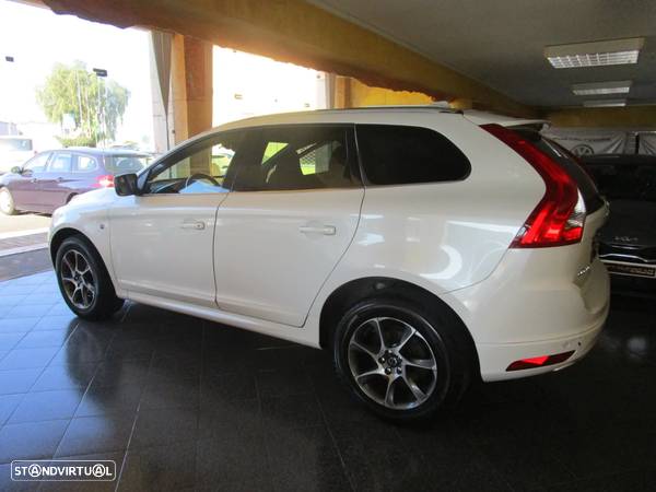 Volvo XC 60 2.0 D4 R-Design Geartronic - 29