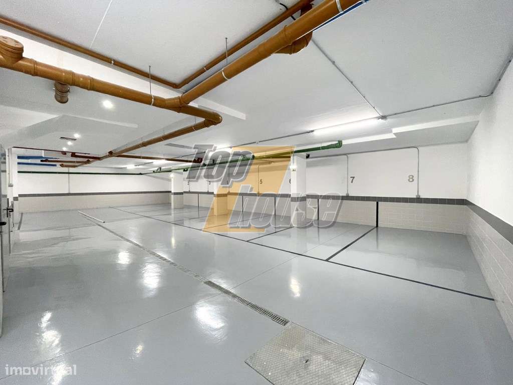 Apartamento T3 novo com terraço de 20m2 e parqueamento - Costa de C...-25