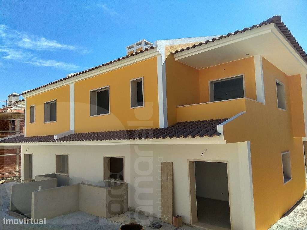 Moradia T4 Geminada | NOVA | Bacelos de Gaio - Seixal - Grande imagem: 5/10
