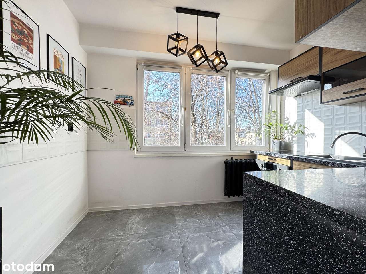 Bardzo dobry stan, gotowe do zamieszkania-7