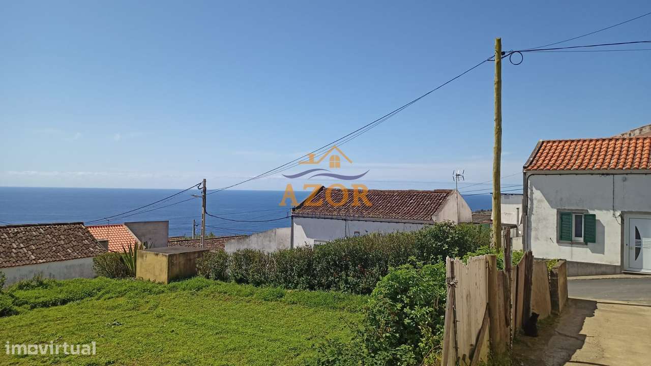 Moradia T2 nas Feteiras, Ponta Delgada - Grande imagem: 4/14