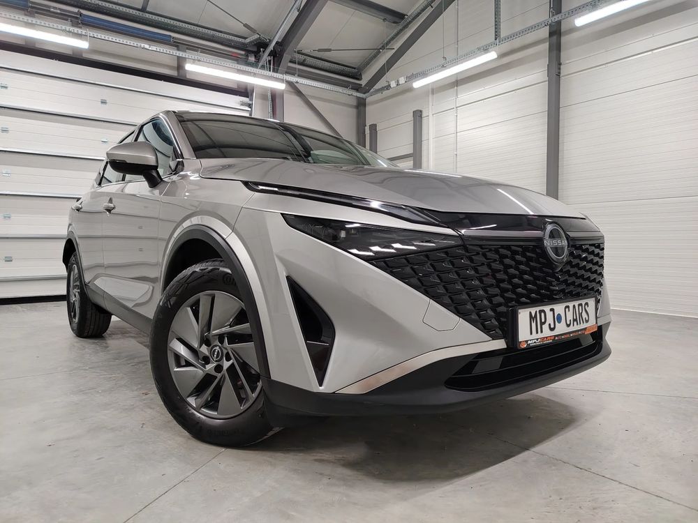 Nissan Qashqai III (2021-) 1.3 DIG-T MHEV Acenta 2025