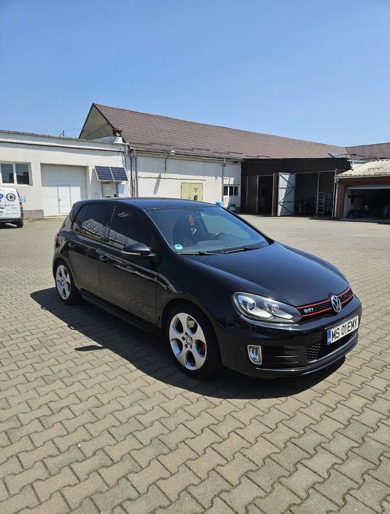 Volkswagen Golf VI [2008 -2013] 2.0 TSI GTI 2011