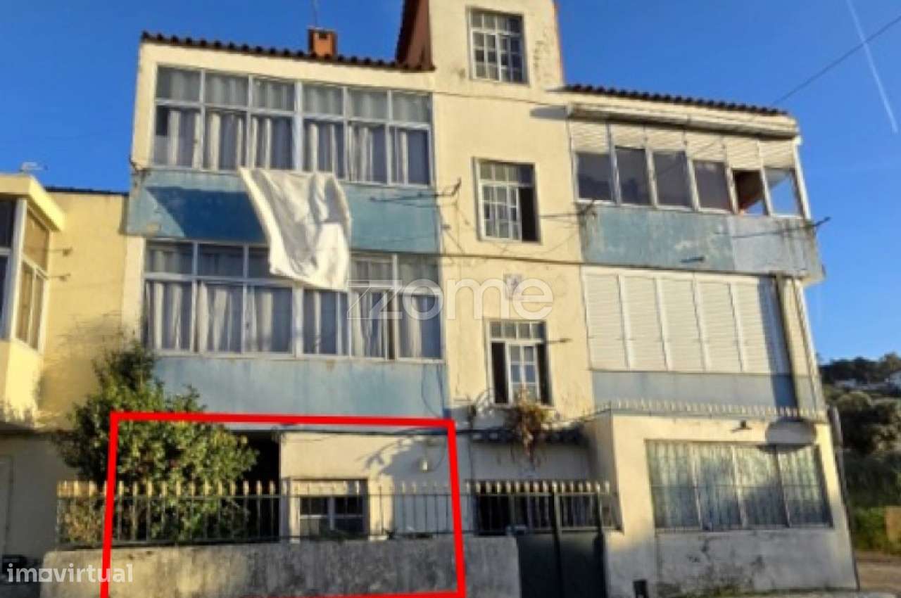 Venda Prédio c/ 3 pisos Encosta da Luz - Odivelas-9