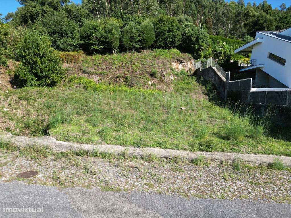 Lote de terreno com 936m2, projeto aprovado e vistas rio!-6