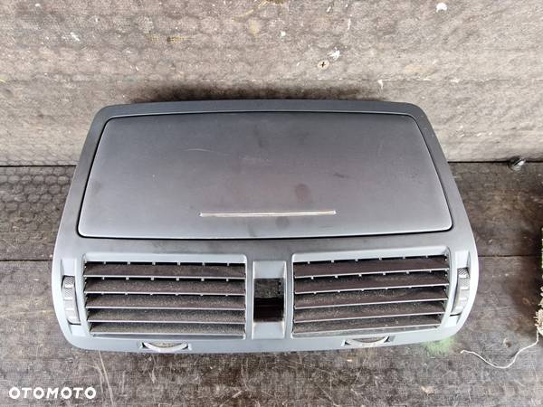 SCHOWEK KRATKA NAWIEWU ŚRODKOWA 1Z0820951 SKODA OCTAVIA II LIFT - 2