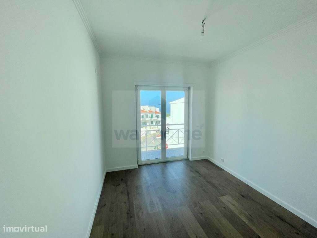 Moradia T4 | Remodelada | Vista de mar | Ericeira-18