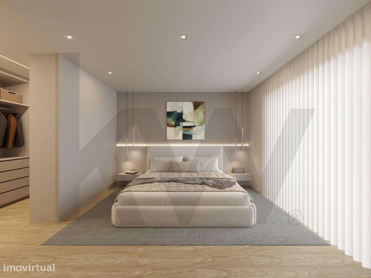 T2 espaçoso com 184,32m2 de área bruta com piscina no terraço, na Bemp-31