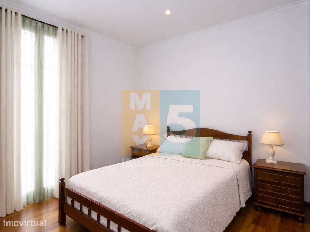 T2+1 com logradouro a 5 min a pé da Universidade Nova - Lisboa-9