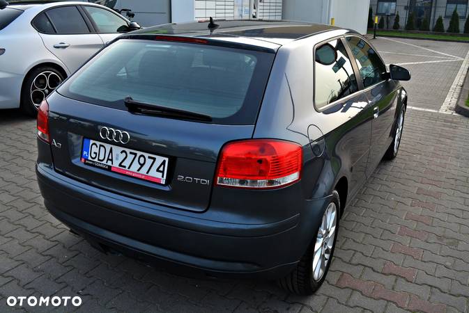 Audi A3 2.0 TDI Ambition DSG - 4