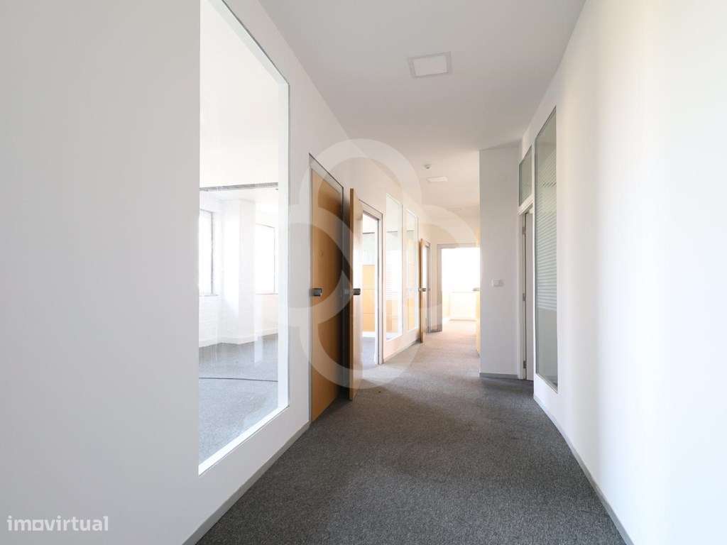 Escritório em Telheiras Localização Estratégica situado em Lisboa-10