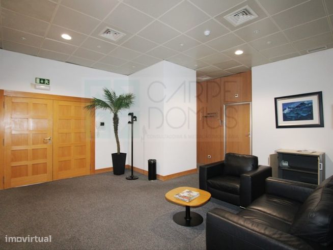 Escritórios com 780 m² na Quinta da Beloura-38