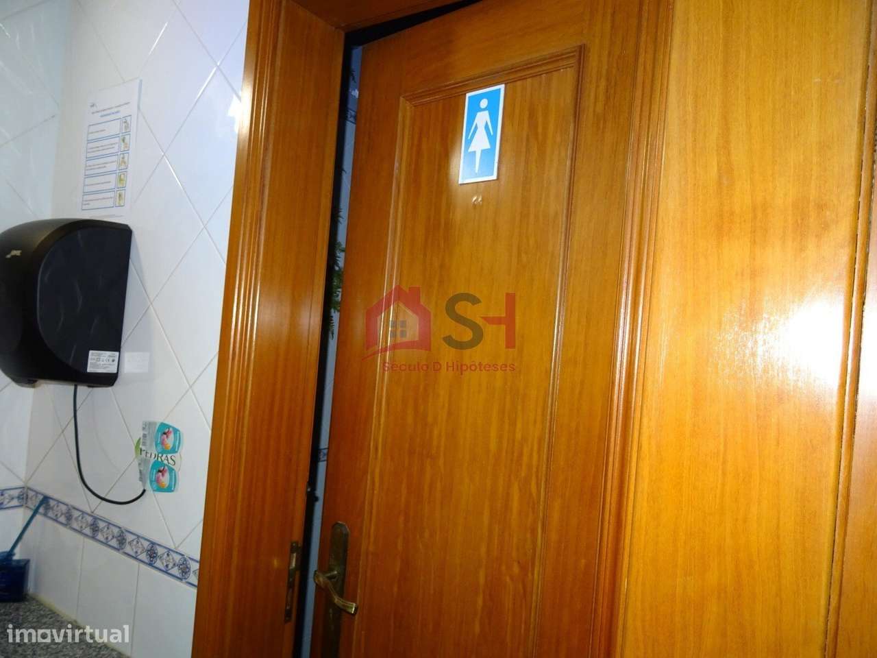 * Oportunidade Única de Negócio – Café, Snack Bar e Churrasqueira*-16