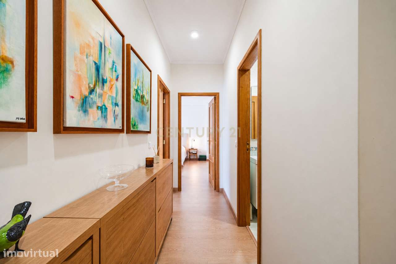 Apartamento T2+1 com Suite, Escritório, Varanda e Garagem | Senhora da-10