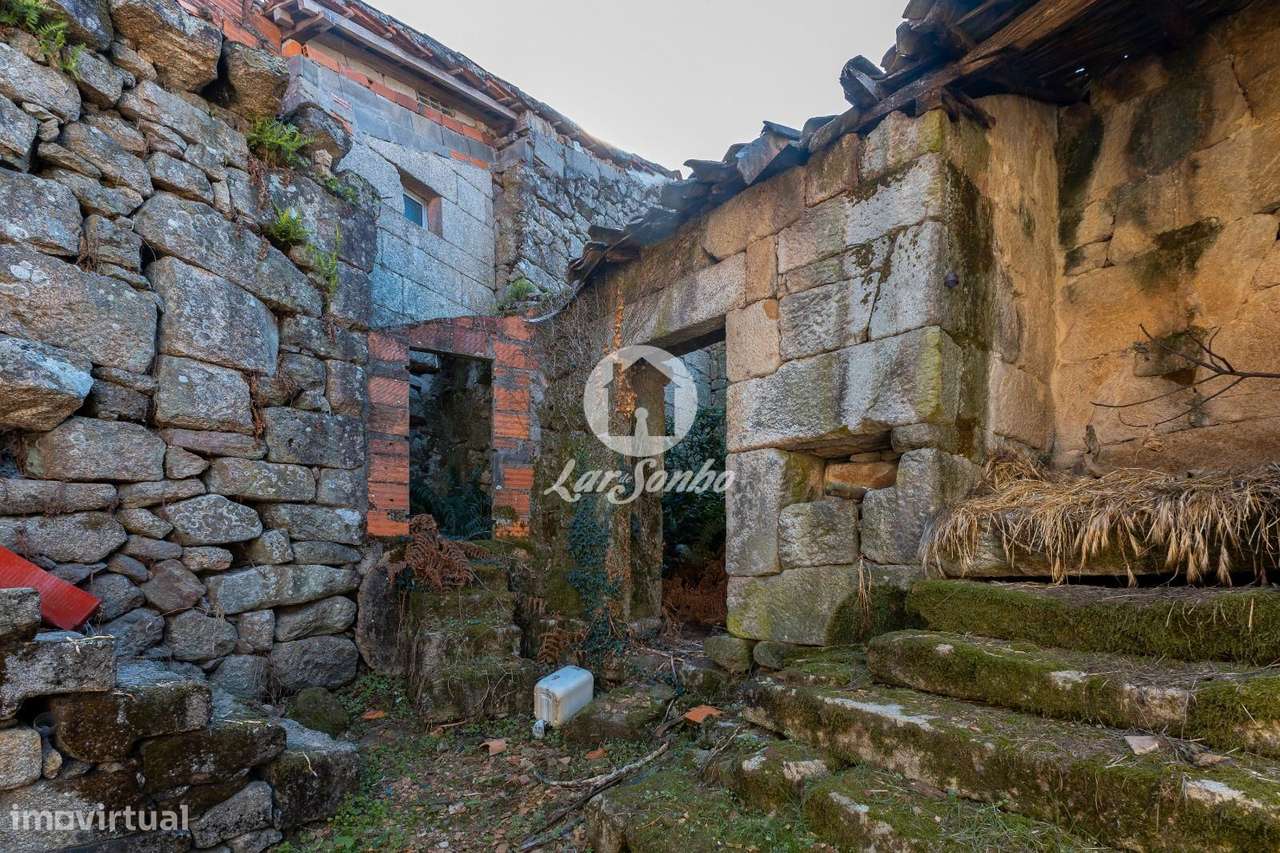 Moradia com terreno para restauro, Formoselos, Cerva - Grande imagem: 5/18