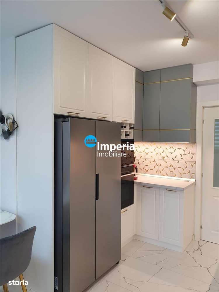 VANZARE APARTAMENT DE LUX - 3 CAMERE DECOMANDATE | COMPLET MOBILAT SI - Imagine principală: 4/16