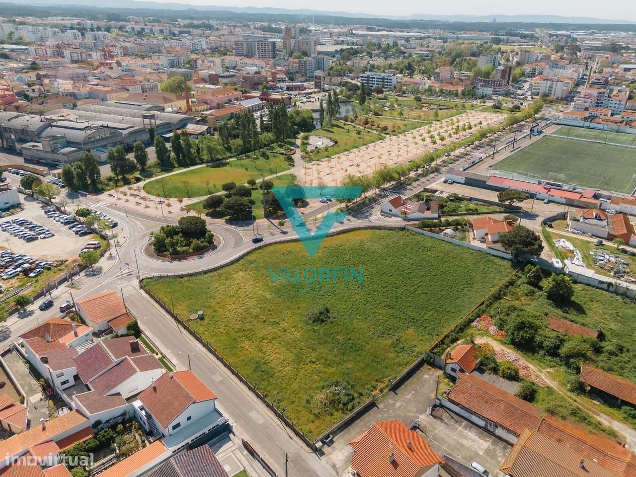 Terreno Urbano de 7.000m² no Centro da Marinha Grande - Grande imagem: 3/8
