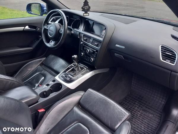 Audi A5 Cabrio 2.0 TDI DPF - 6