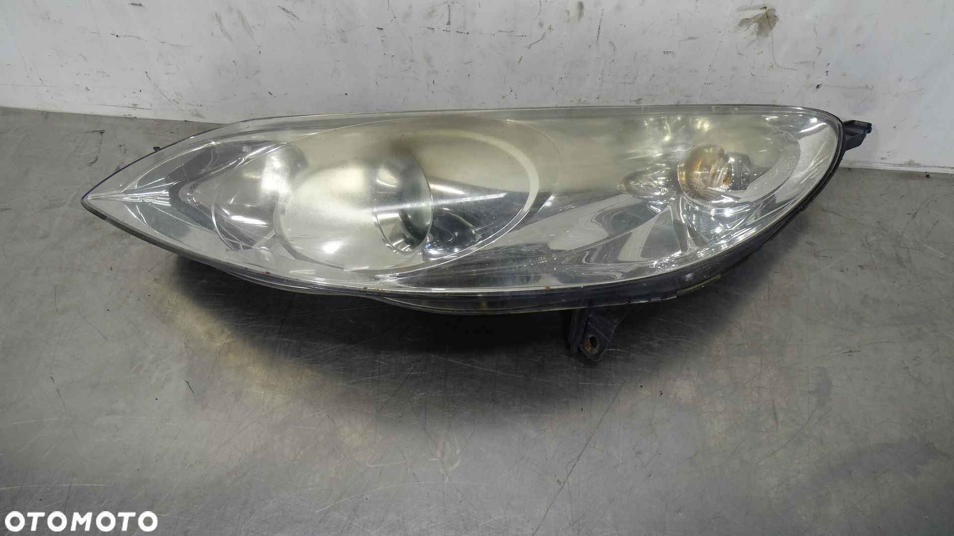 LAMPA LEWA PRZEDNIA PEUGEOT 407 0301213203 - 1