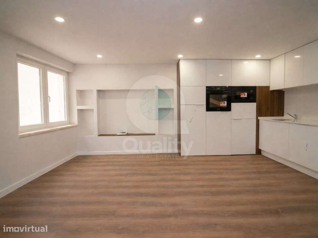 T3 remodelado no centro do Barreiro-8