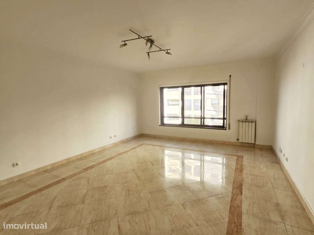 T3 - Qtª nova - Parqueamento - Grande imagem: 4/15