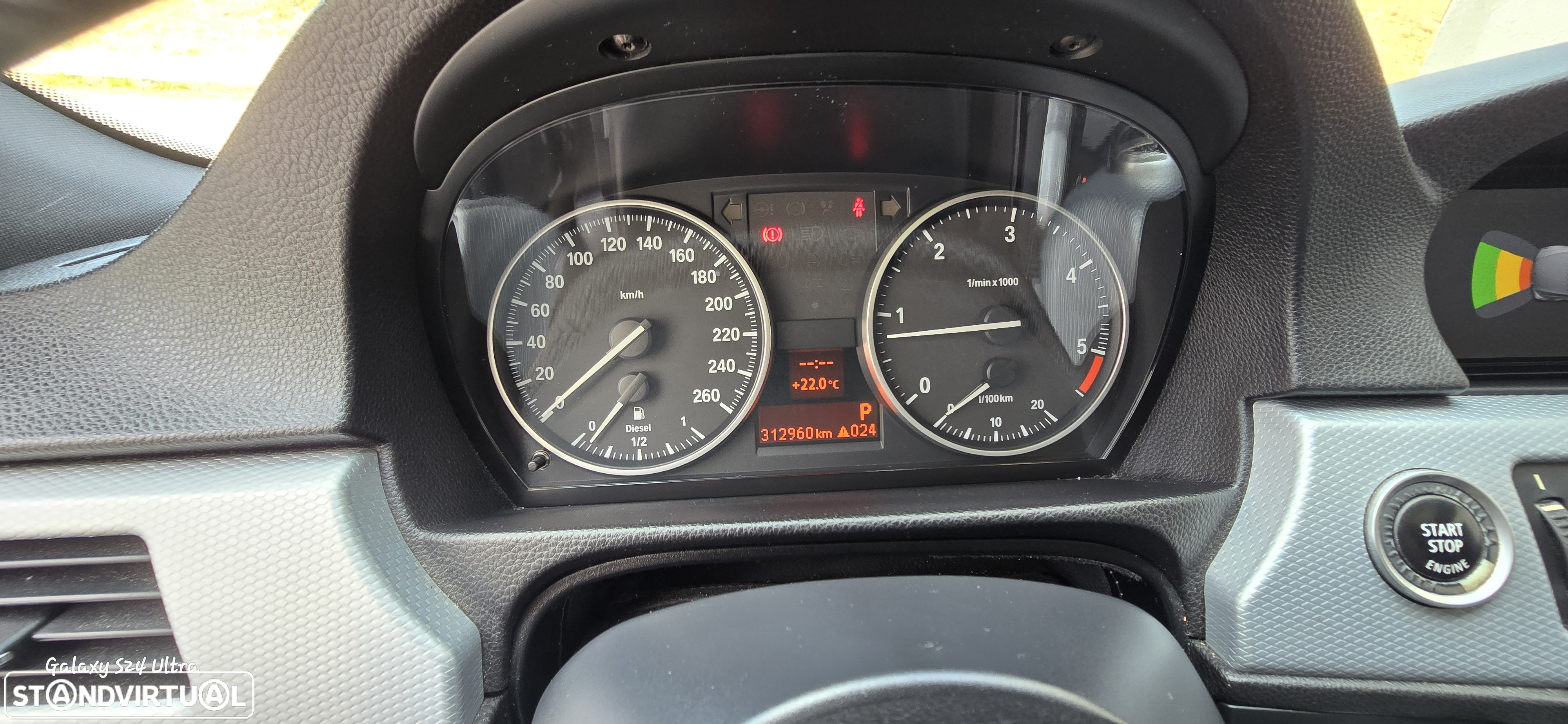 BMW 320 d Navigation Auto - 23