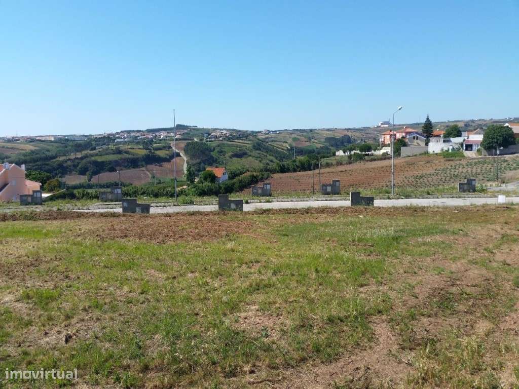 Moradia com vista mar apenas a 1.5Km da Praia da Areia Branca - Grande imagem: 4/10