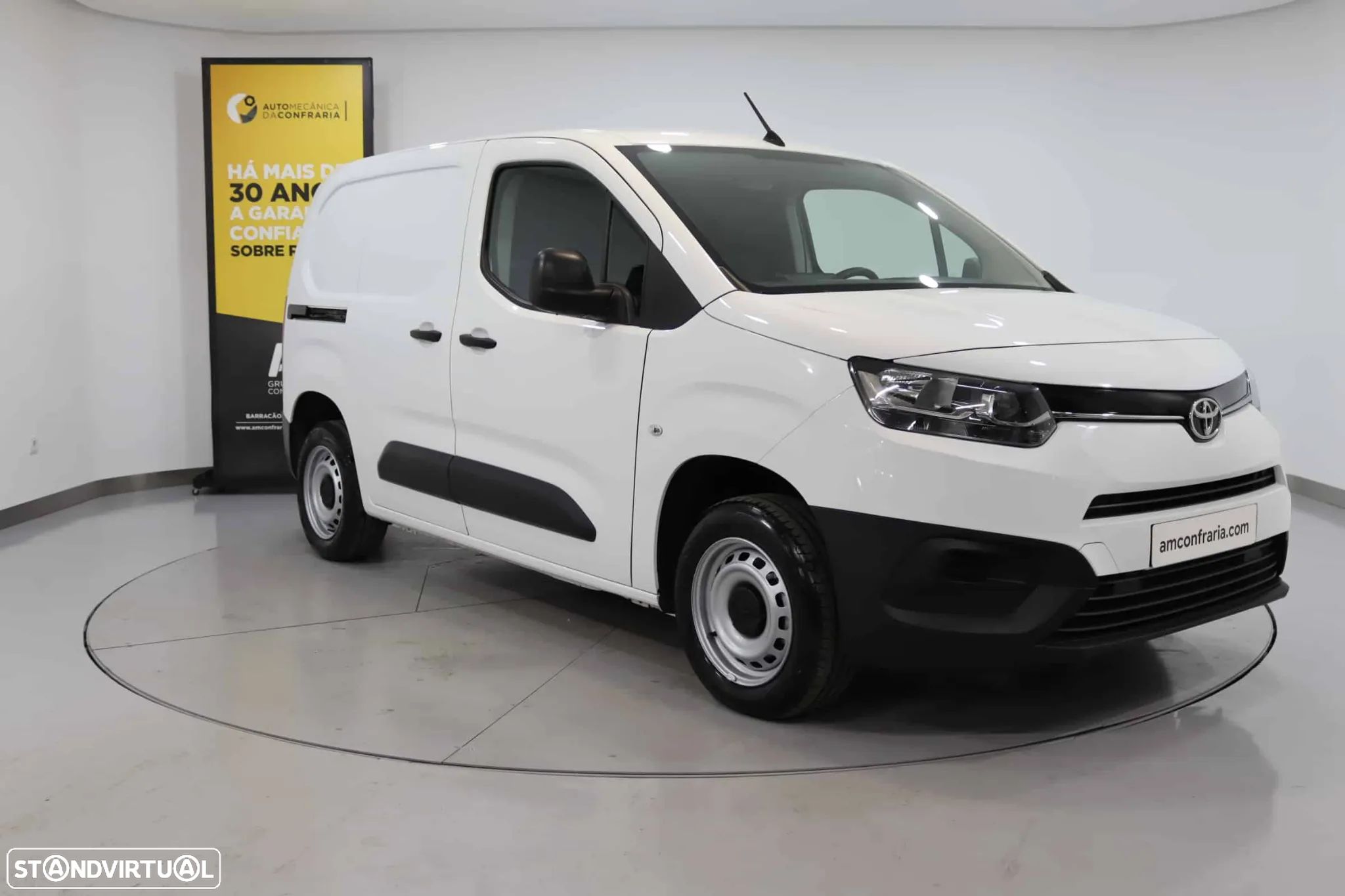 Toyota Proace City 1.5D L1 Confort - 1