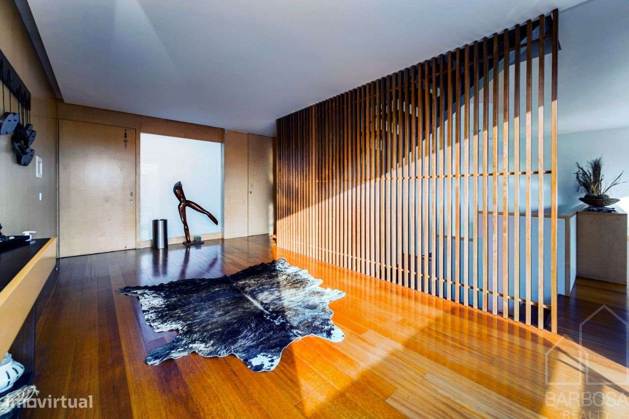 V.N.Gaia - Fantástica V4 (4 suites) c/430m2, piscina - Lote c/1370m2-6