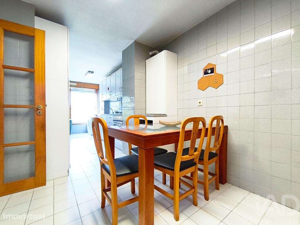 Apartamento T3 em São Mamede de Infesta e Senhora da Hora de 101 m2-12
