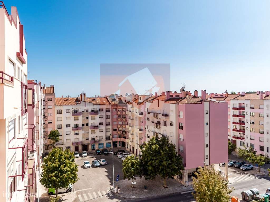Apartamento T2 na Ramada com parqueamento-21