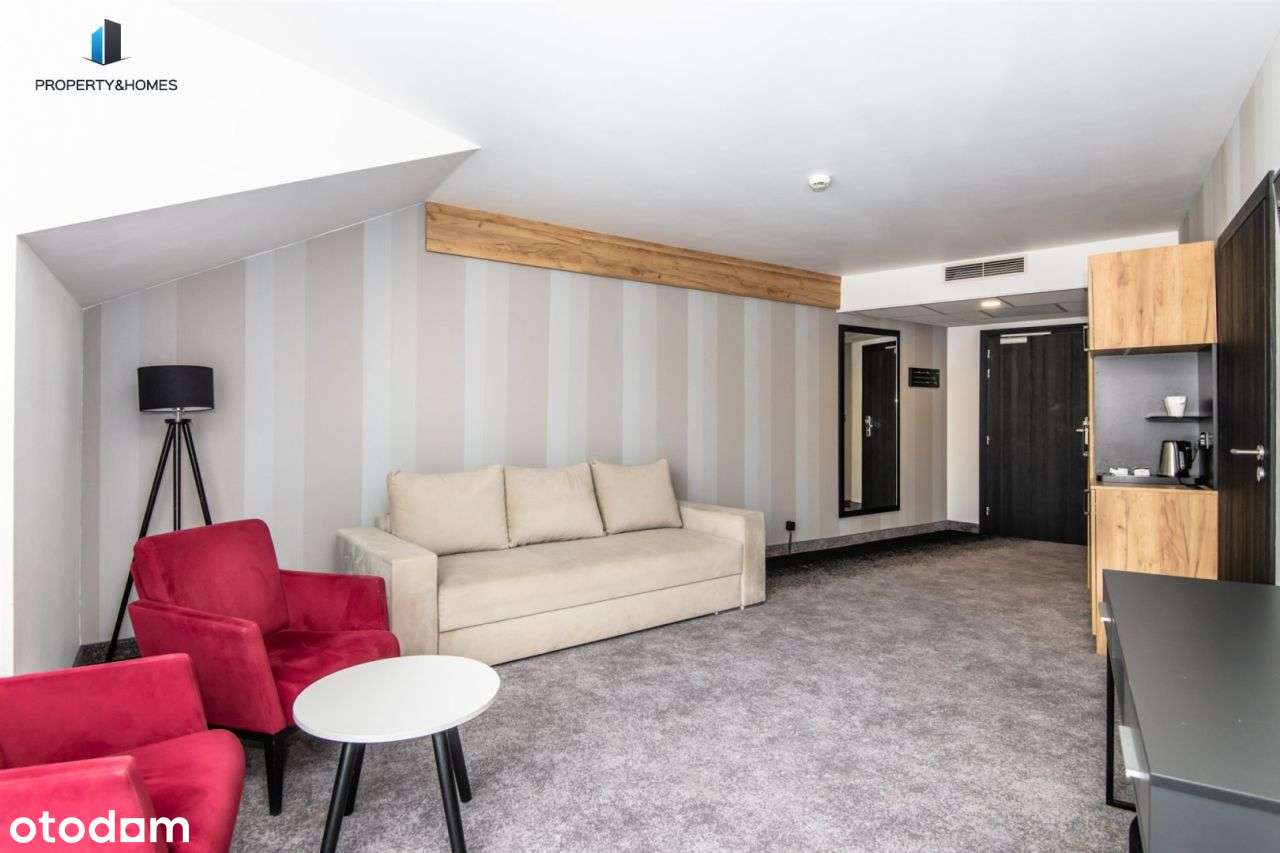 Widok na stok narciarski oraz piękną panoramę gór!-3