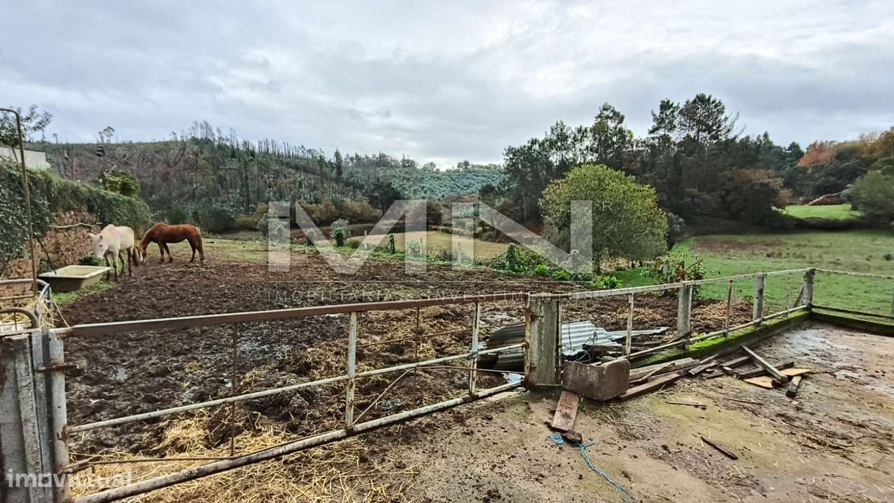 Terreno murado para construção -1299m2-16