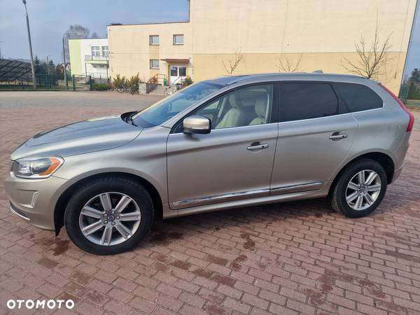 Volvo XC 60 - 12