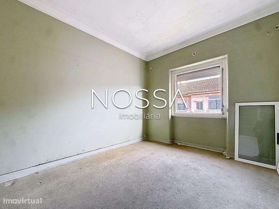 T2 para Obras Totais | Aproveitamento Sótão | V. Nova-16