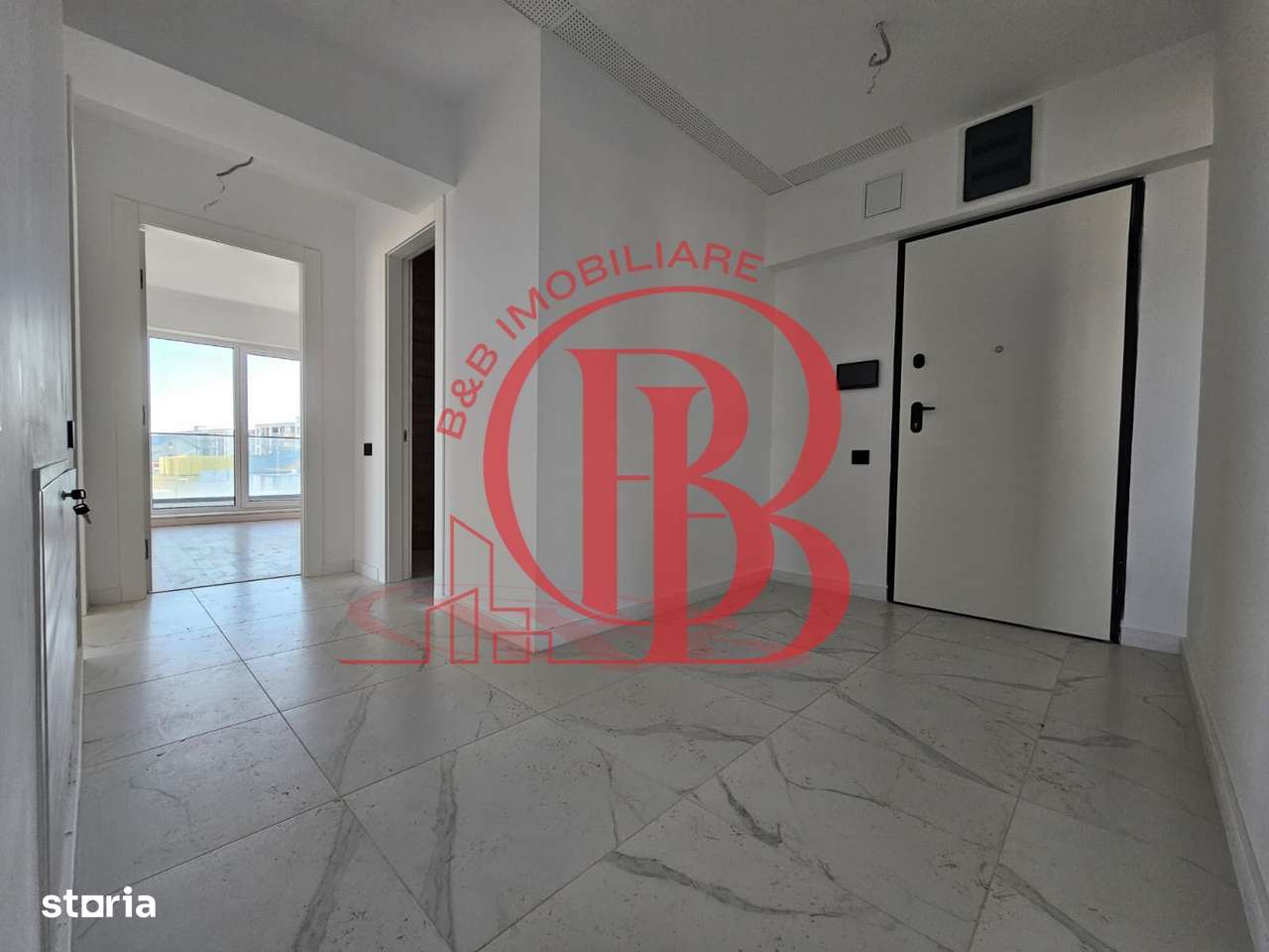 4 camere finalizat Complex Premium-piscina - pista alergare in incinta