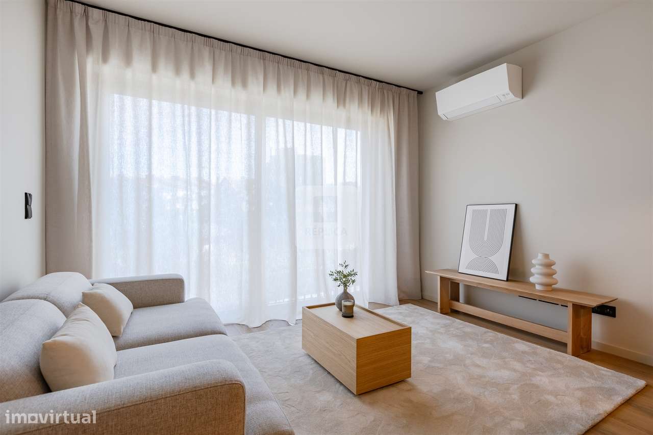 Apartamento T1 Novo com Varanda | Próximo ao Metro e Câmara de Gaia - Grande imagem: 2/17