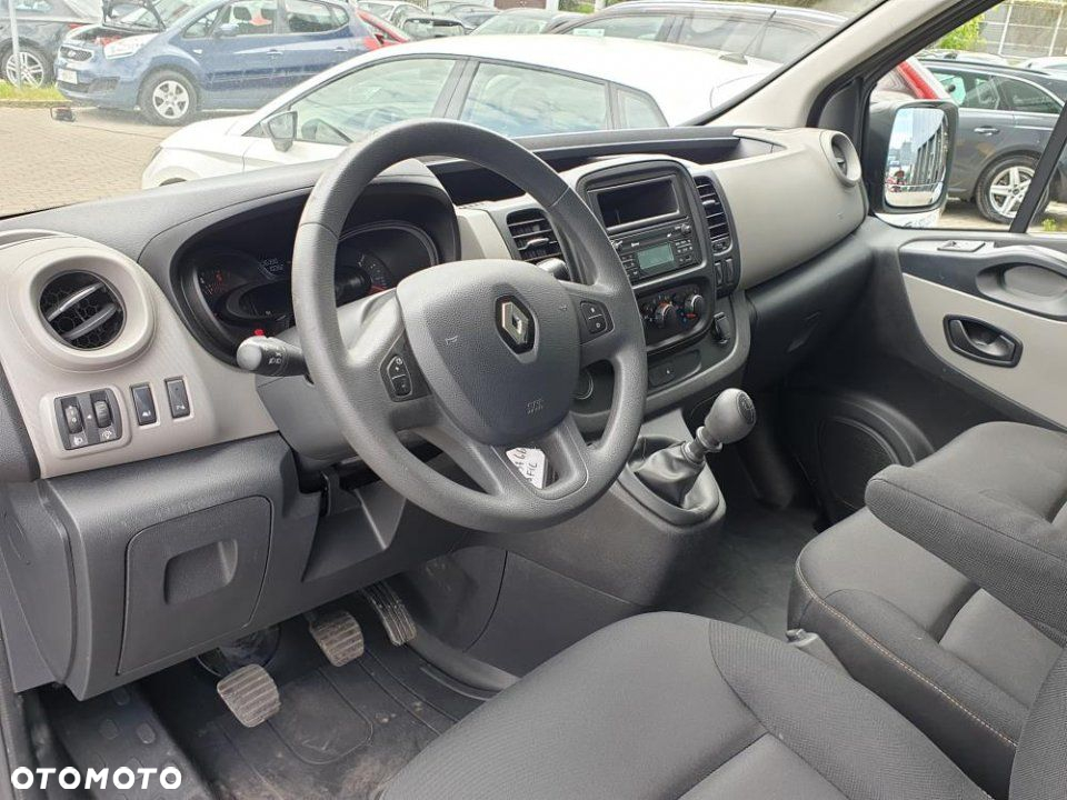 Renault Trafic - 6