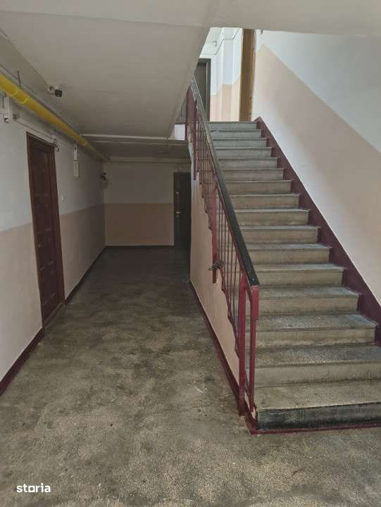 I C Bratianu  sr uri- apartament 3 camere decomandat-17