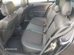 Opel Astra III 1.9 CDTI Cosmo - 23