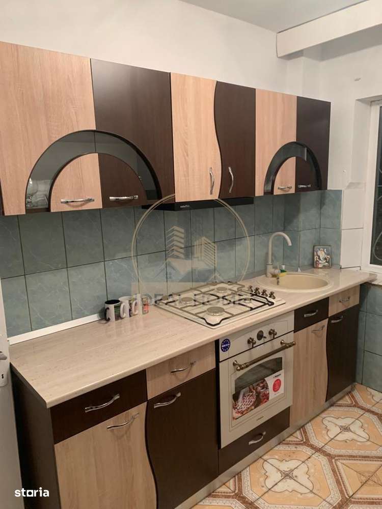 Apartament 2 camere 2 balcoane etaj 1-5