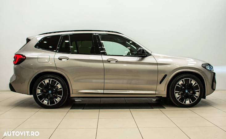 BMW iX3 Standard - 5