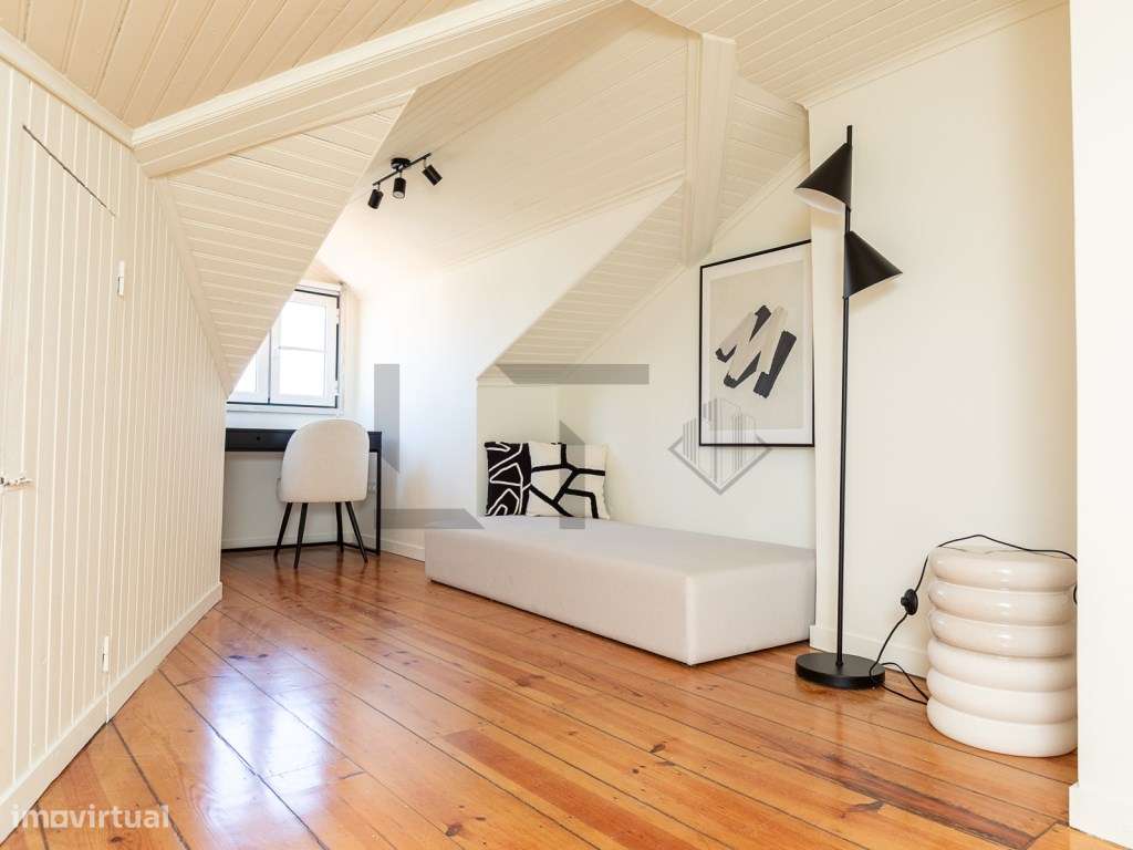 Apartamento T2 Duplex com Vista Rio, com Yield de 6% à Venda nas Po...-10