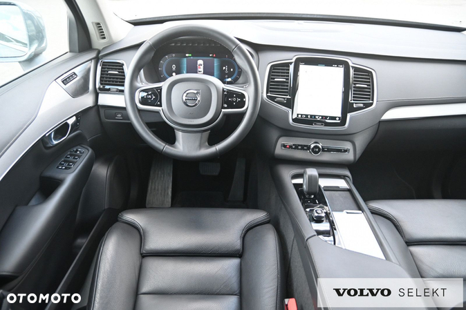 Volvo XC 90 - 21