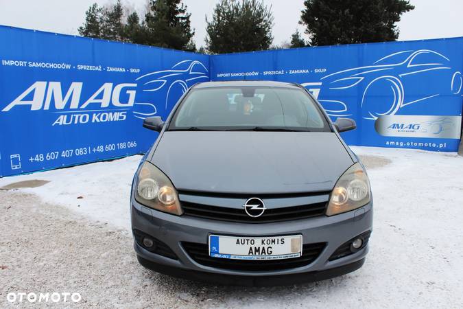 Opel Astra III GTC 1.6 Cosmo - 3