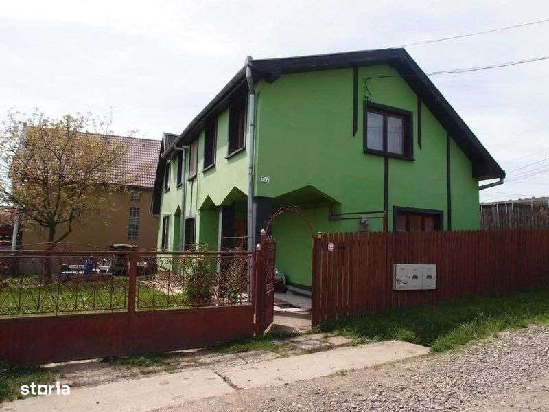 De inchiriat apartament la casa - Imagine principală: 4/5